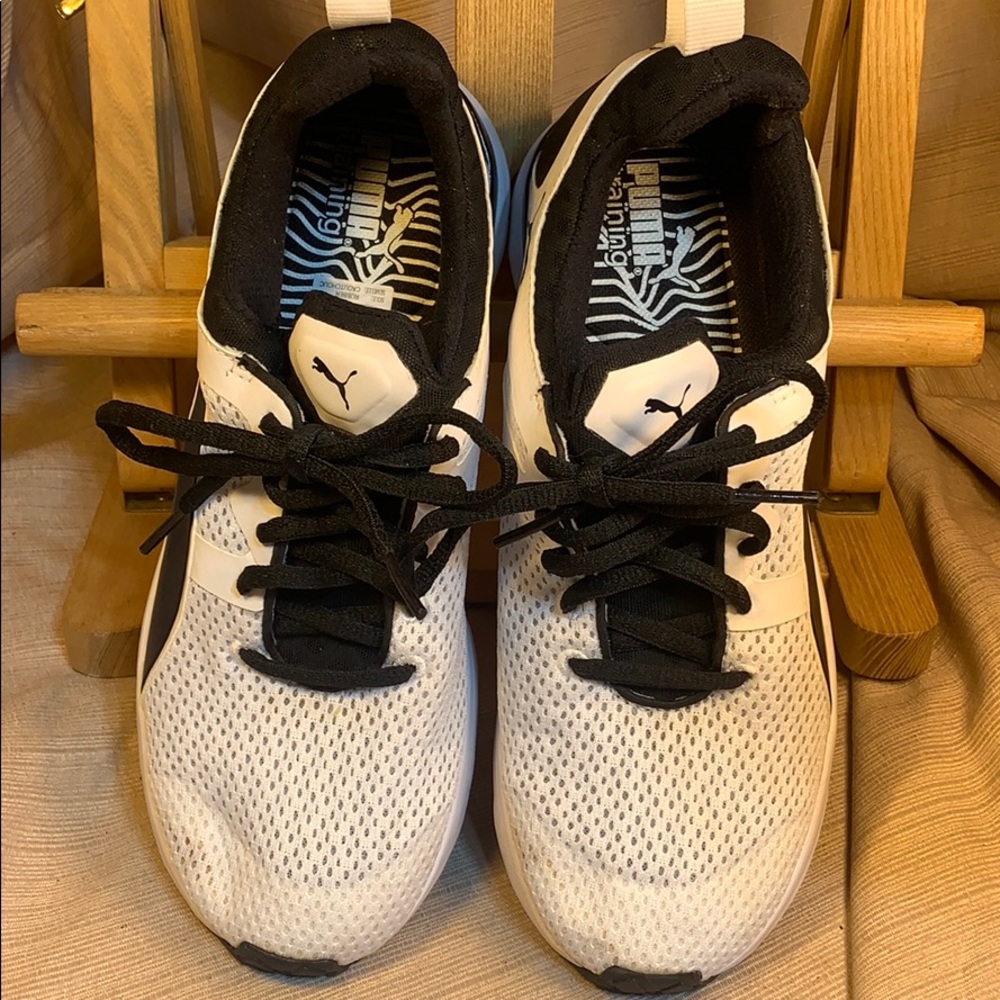 NWOT Puma Training shoes super light